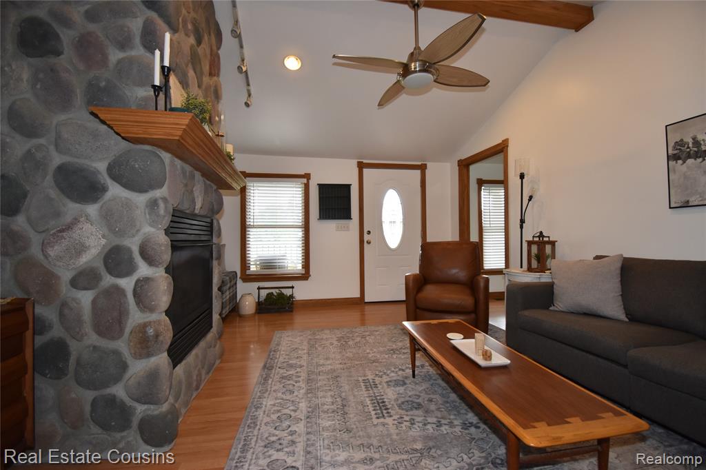 116 Park Street, Gaines Vlg, MI 48436 — Photo 15