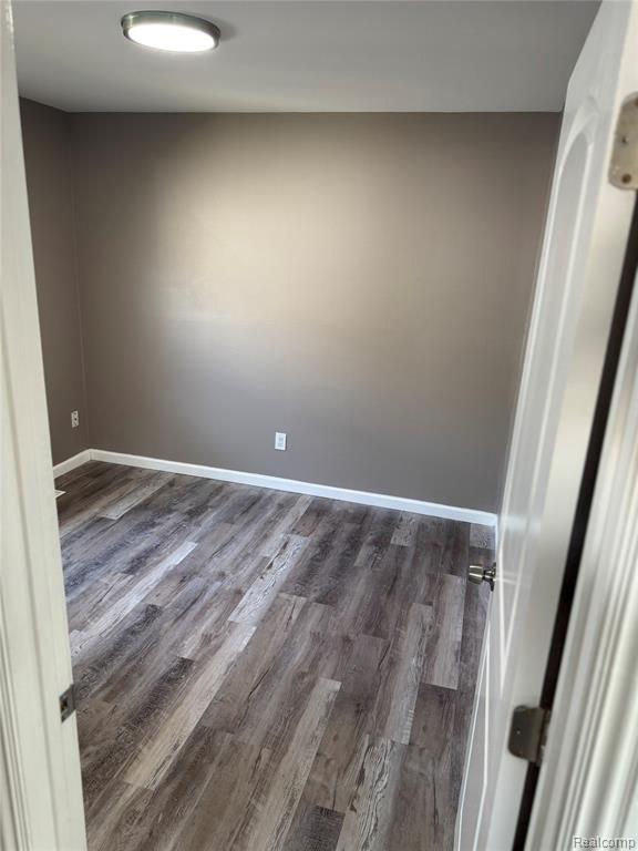 8220 Lozier Avenue, Warren, MI 48089 — Photo 9