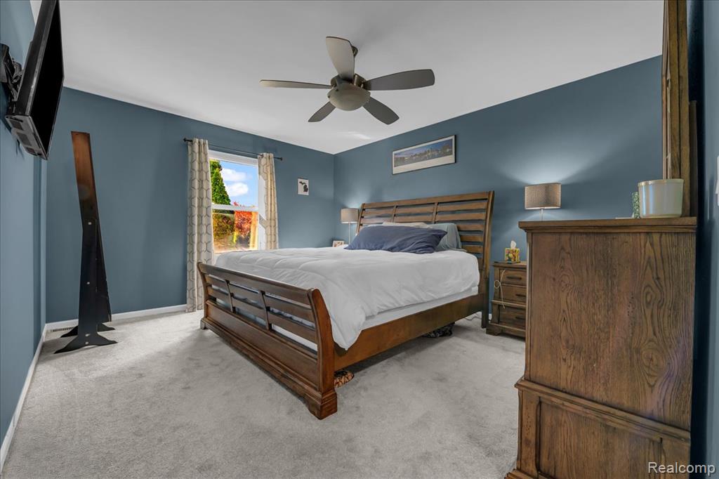 8159 Pickering Place, Westland, MI — Photo 21