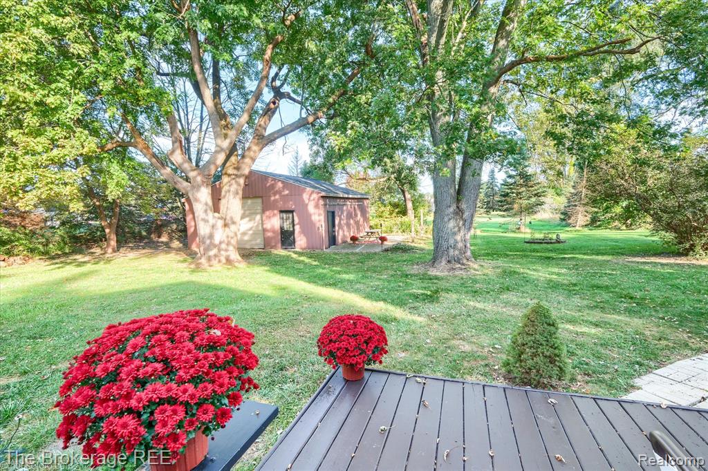 9223 Lapeer Road, Davison, MI 48423 — Photo 16