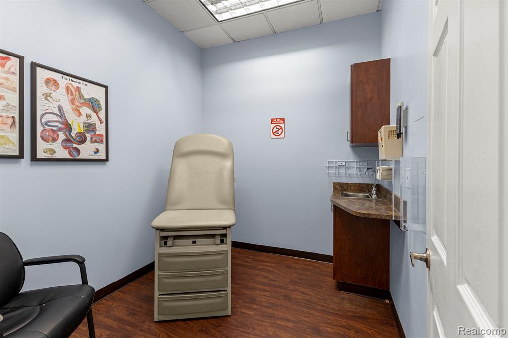 13403 W 7 Mile Road, Detroit, MI 48235 — Photo 25