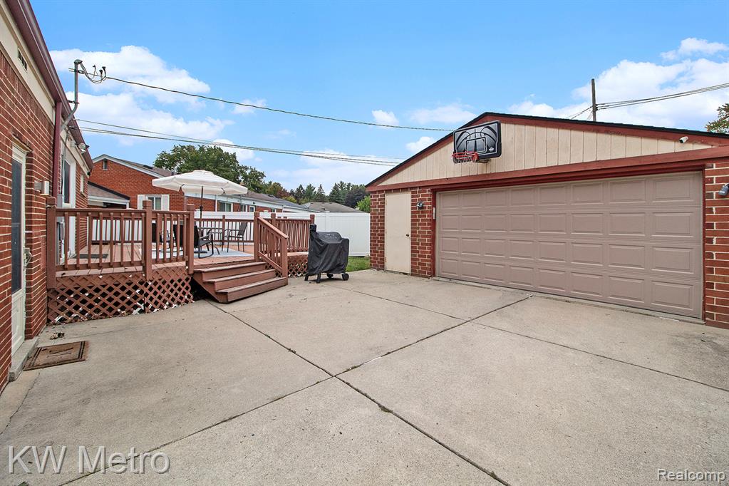 9168 Rockland, Redford, MI 48239 — Photo 27