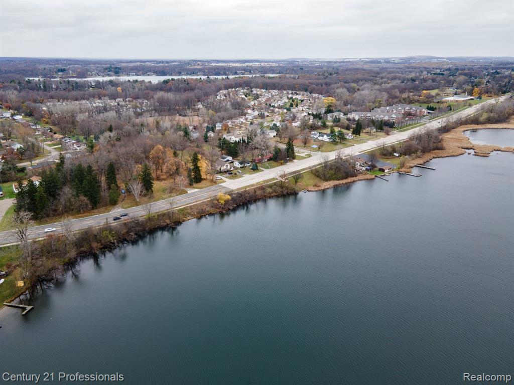 LOT 1 W WALTON, Waterford, MI 48329 — Photo 12