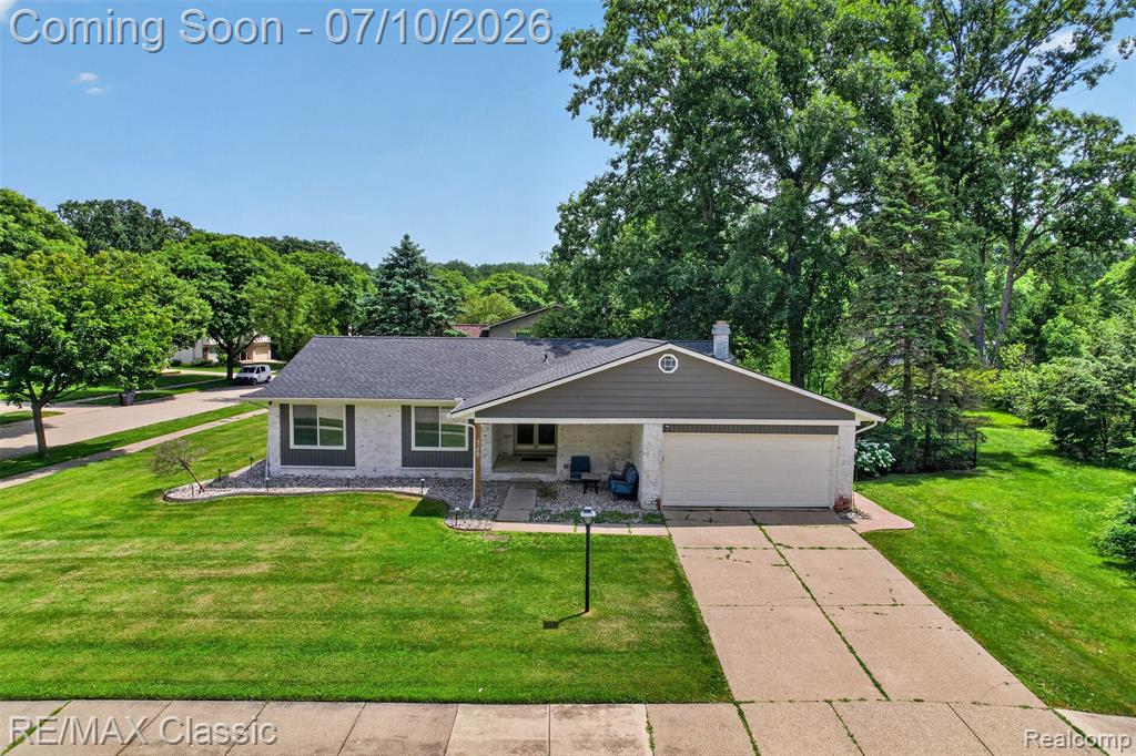 748 Randall Drive, Troy, MI 48085 — Photo 45