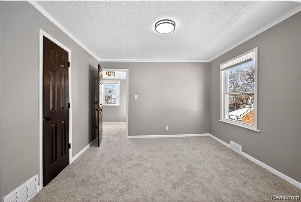 16727 Mansfield Street, Detroit, MI 48235 — Photo 18