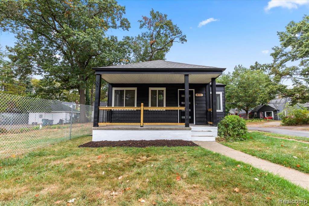 855 Allen Street, Ferndale, MI 48220 — front exterior