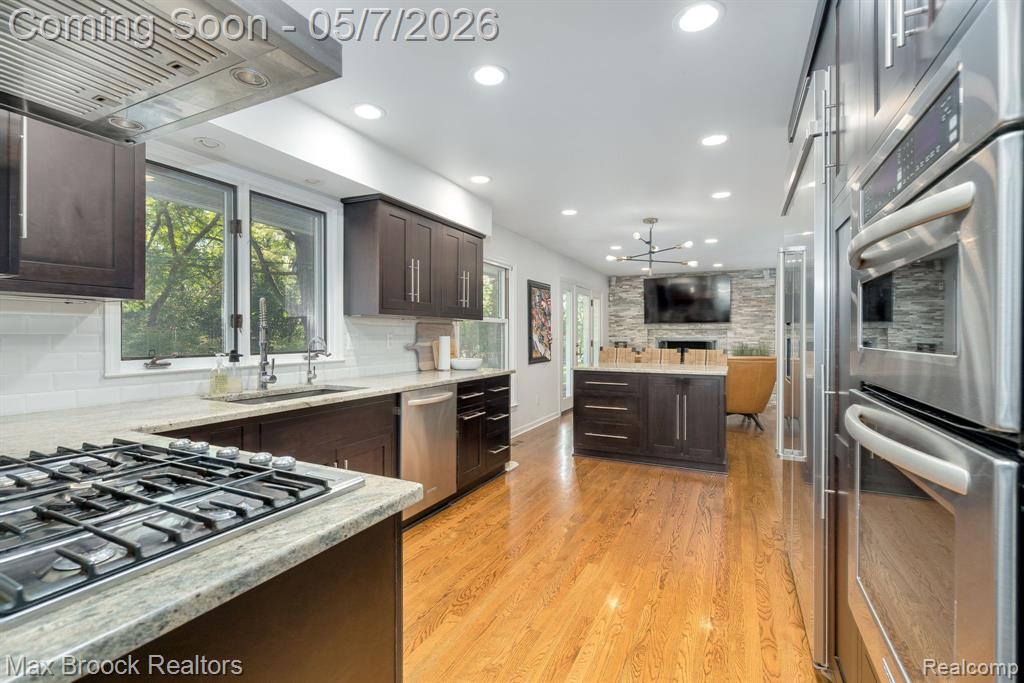 30800 Roberts Drive, Franklin, MI 48025 — Photo 14