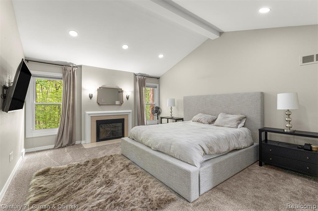 5 Timberlane Court, Dearborn, MI 48126 — Photo 25