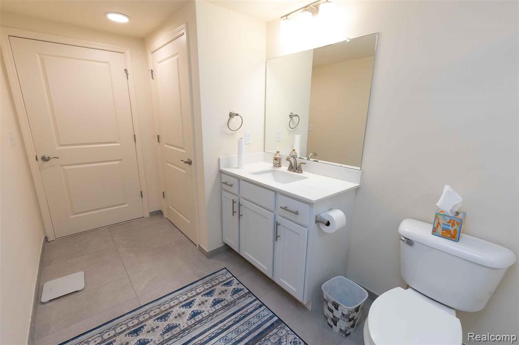 224 Jotham Avenue, Auburn Hills, MI 48326 — Photo 37