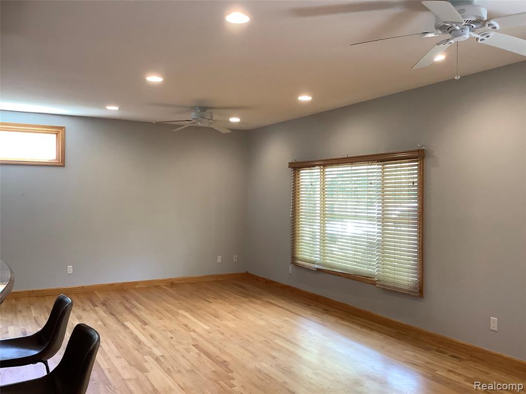 511 BASELINE Road, Northville, MI 48167 — Photo 6