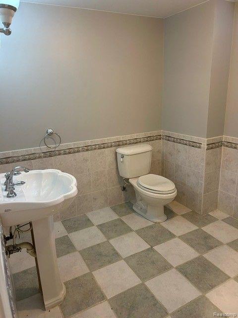 6597 TORYBROOKE Circle, West Bloomfield, MI 48323 — Photo 39