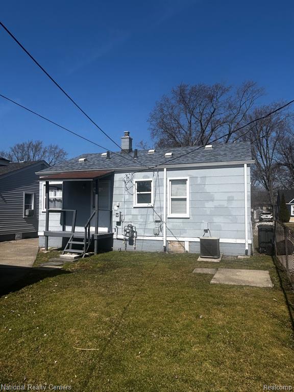 576 E BARRETT Avenue, Madison Heights, MI 48071 — Photo 4
