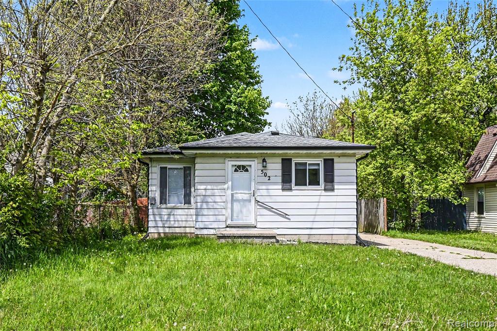502 Carrier Street, Lansing, MI 48906 — Photo 7