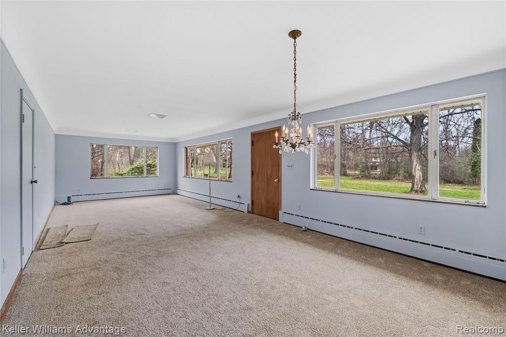 34550 Freedom Road, Farmington, MI 48335 — Photo 11