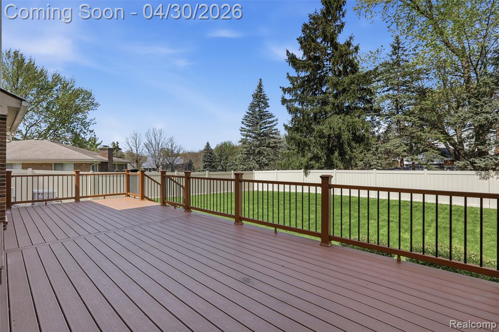7978 Little Farm Lane, West Bloomfield, MI — Photo 45