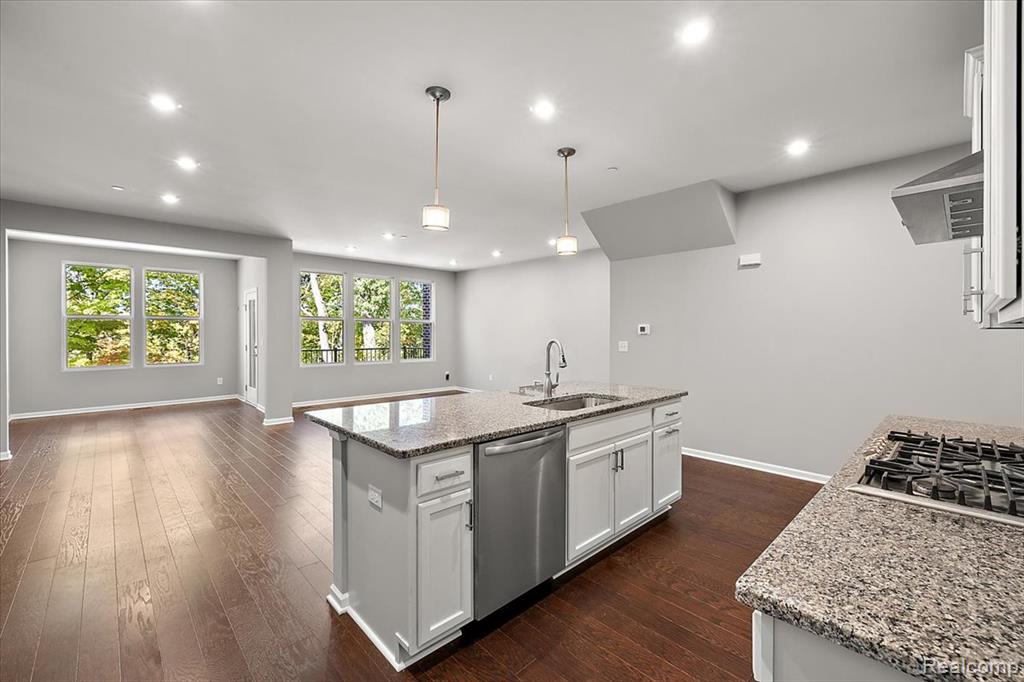 780 Peppermint Drive, 62, Rochester Hills, MI 48307 — Photo 21