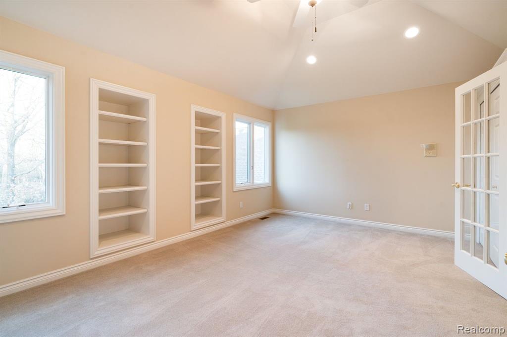 45950 W 11 MILE Road, Novi, MI — Photo 34