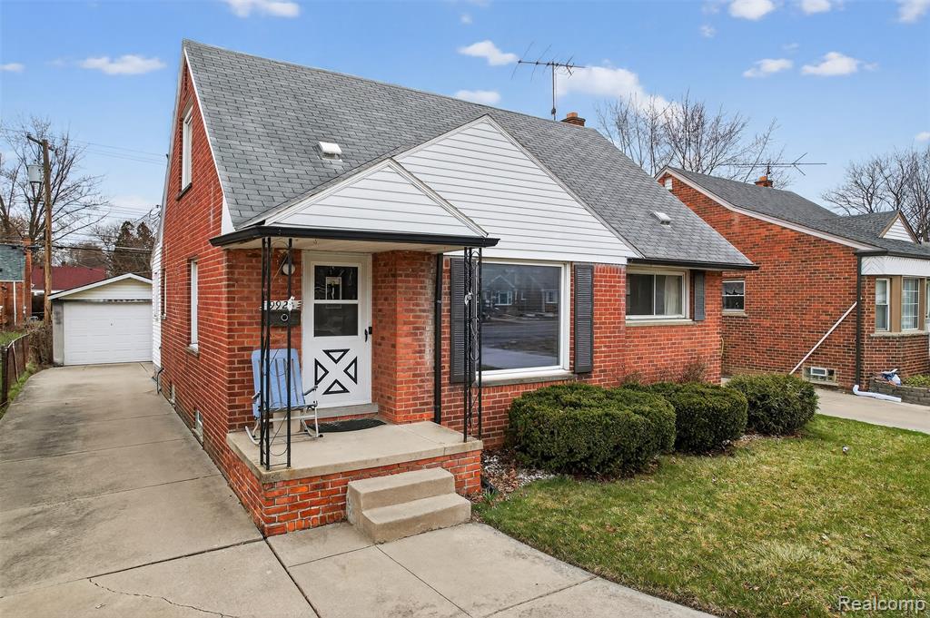 9923 Inkster Road, Livonia, MI, 48150