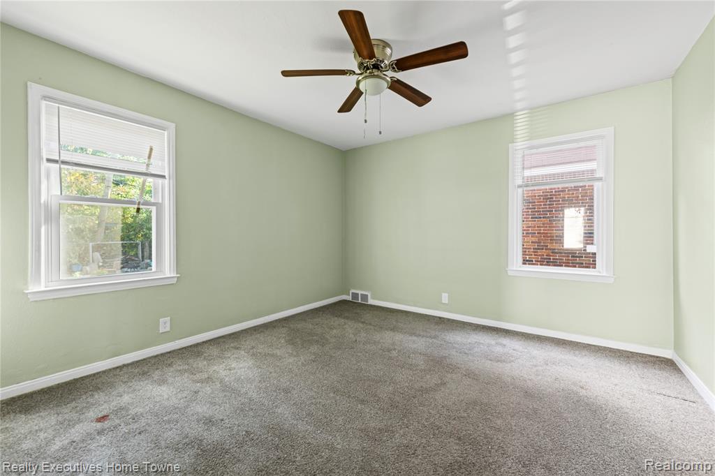 4890 Three Mile Drive, Detroit, MI 48224 — Photo 14