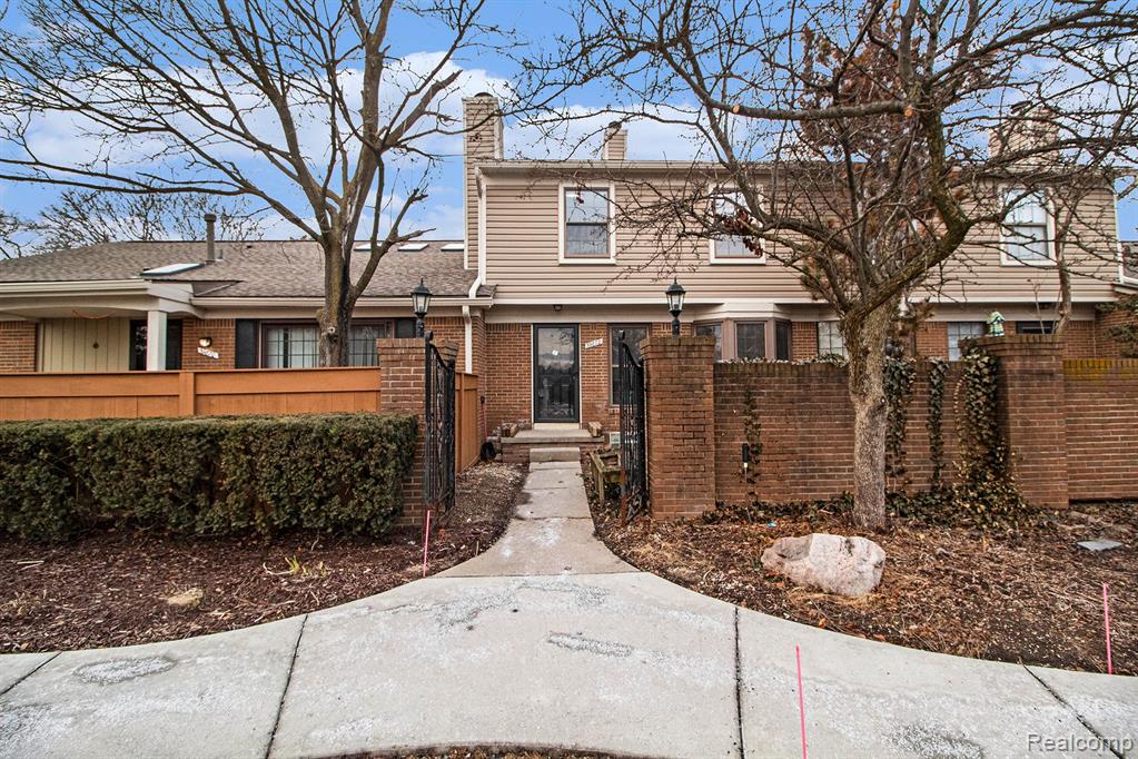 39872 CROSSWINDS, Novi, MI — Photo 2