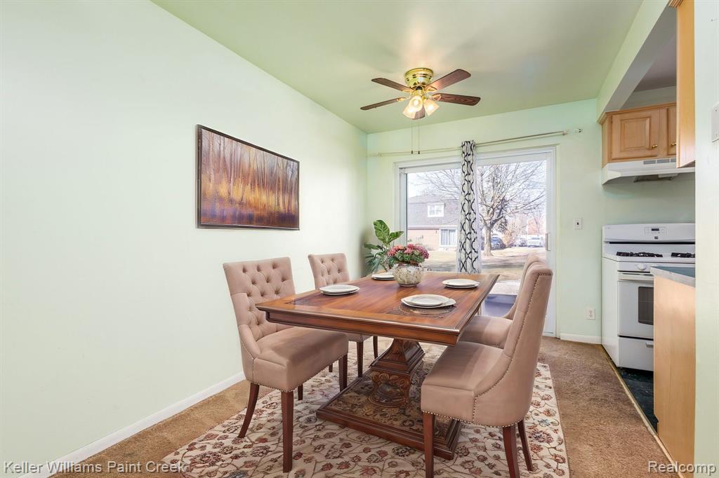 45598 BIRCHCREST Street, Utica, MI 48317 — Photo 6