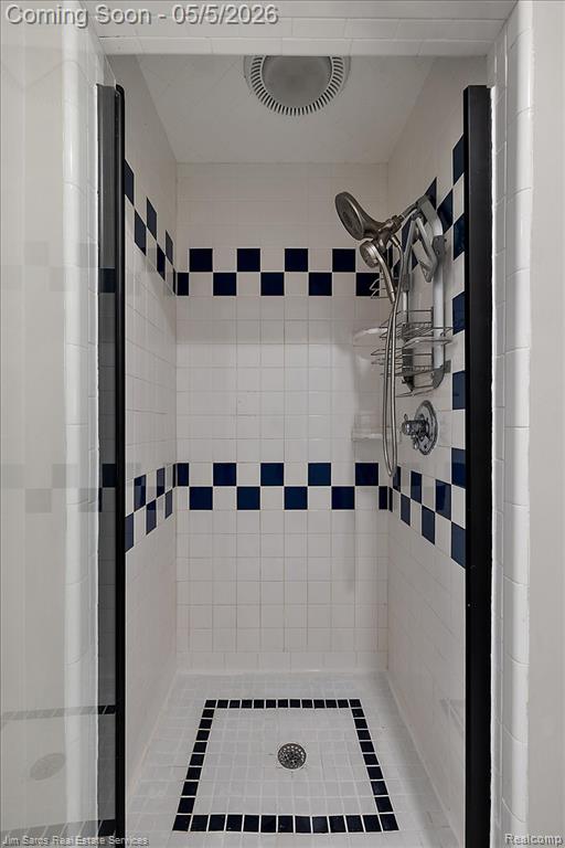 22470 Wildwood Street, Saint Clair Shores, MI 48081 — Photo 18