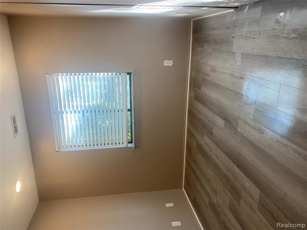 7304 Manor Circle Unit#101 Circle, Westland, MI — Photo 14