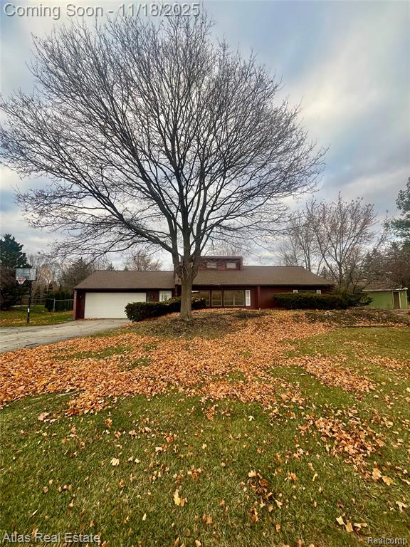 8195 E Atherton Road, Davison, MI 48423 — Photo 2