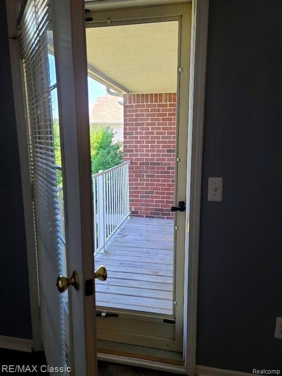 30018 HERITAGE Parkway, Warren, MI 48092 — Photo 5