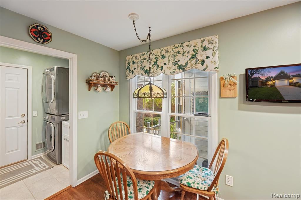 39435 Village Run Drive, Northville, MI 48168 — Photo 15