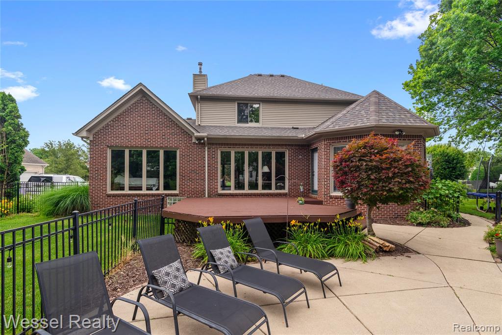 49112 White Mill Drive, Utica, MI 48317 — Photo 47
