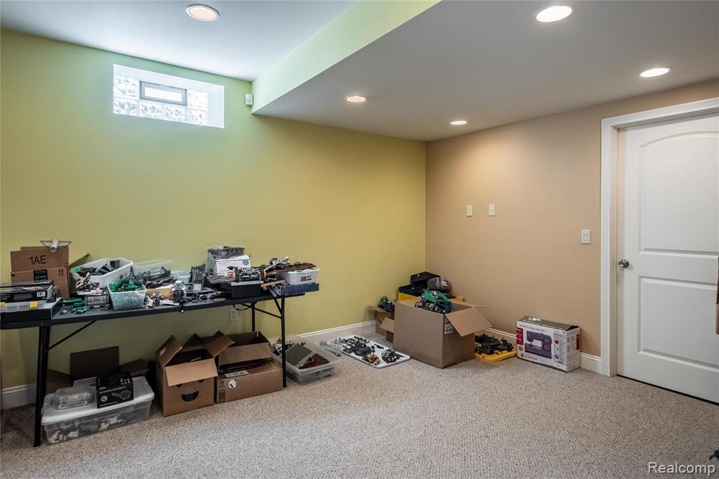 4575 Forest Edge Lane N, West Bloomfield, MI 48323 — Photo 66