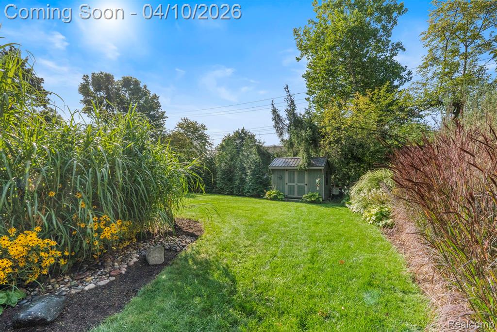 31700 Nixon Street, Beverly Hills, MI 48025 — Photo 55