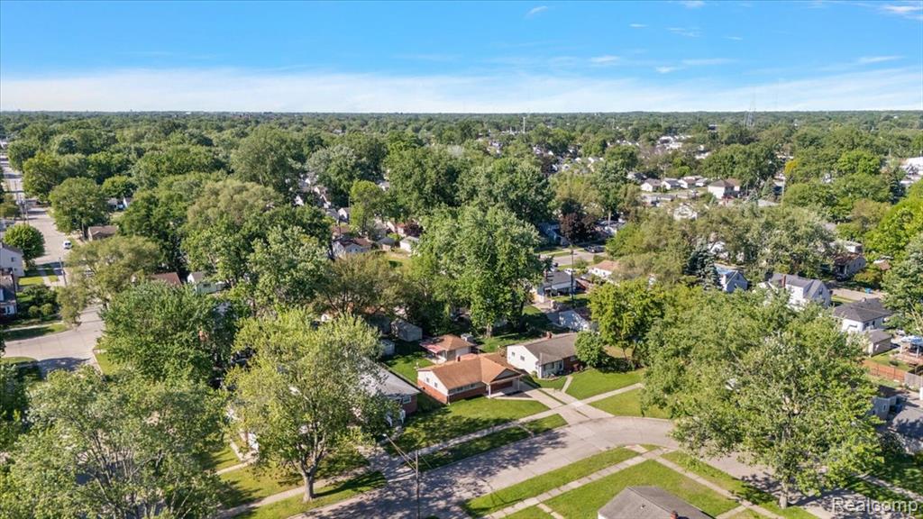 26061 Cameo Court, Madison Heights, MI 48071 — Photo 41