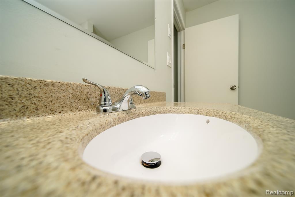 4865 Huston Drive, Lake Orion, MI — Photo 50