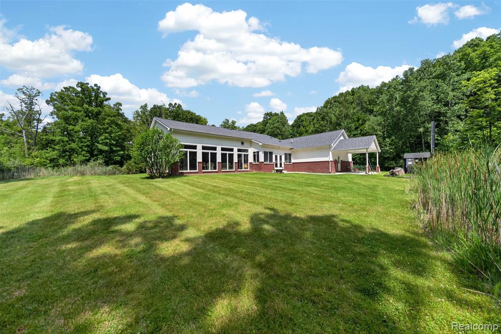 1621 Preservation Lane, St. Clair, MI 48079 — Photo 23