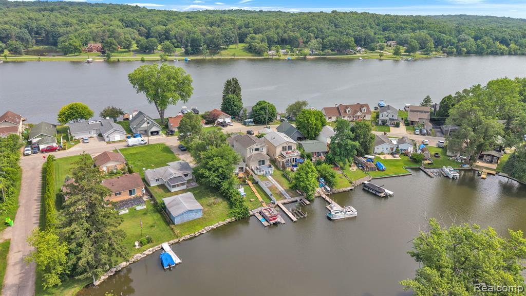 8963 Tackles Drive, White Lake, MI — Photo 23