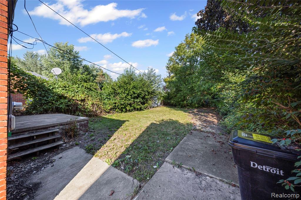7280 Rosemont Avenue, Detroit, MI 48228 — Photo 34