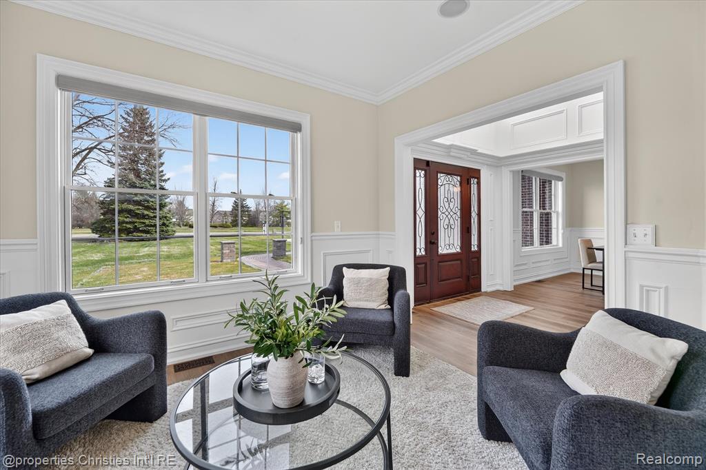 46625 Saltz Road, Canton, MI 48187 — Photo 9