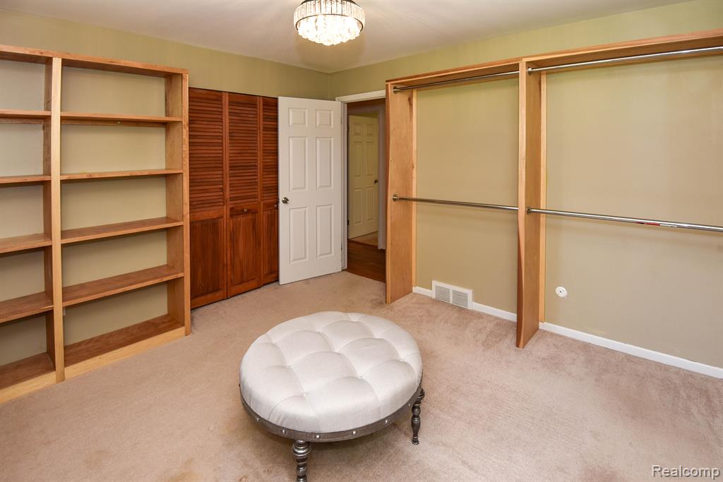 9245 PINE KNOB Road, Clarkston, MI 48348 — Photo 29