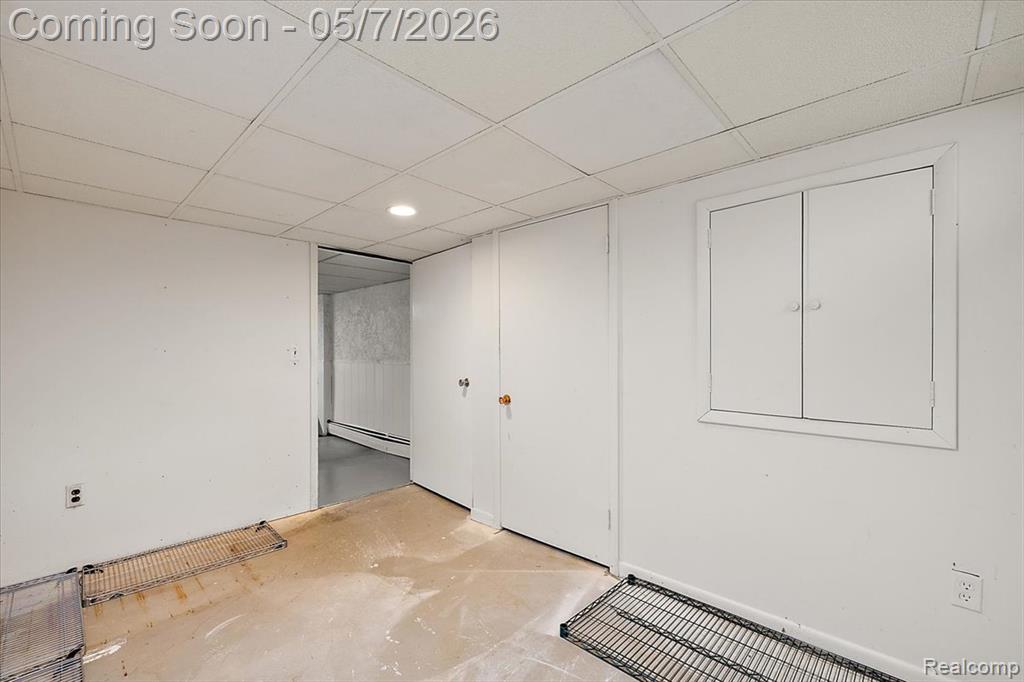 2795 Woodbury Street, Walled Lake, MI 48390 — Photo 32