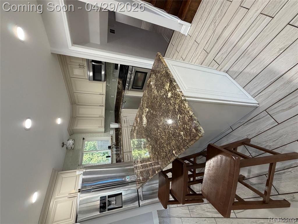 5441 Sunnycrest Drive, West Bloomfield, MI 48323 — Photo 3