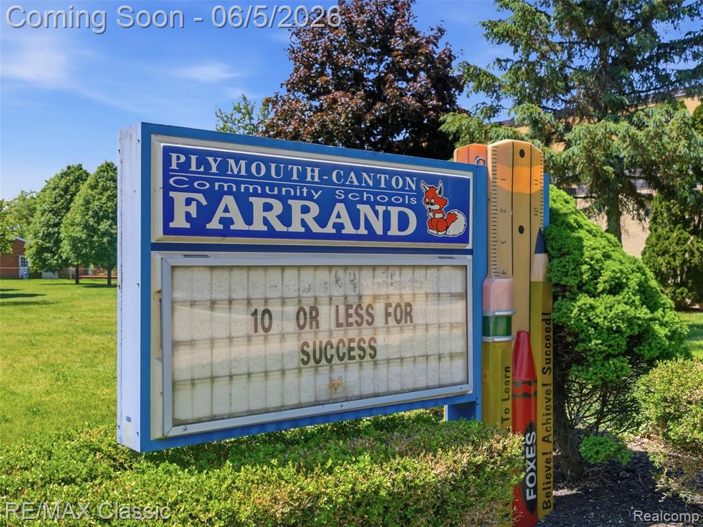 40874 Ivywood Lane, Plymouth, MI 48170 — Photo 45