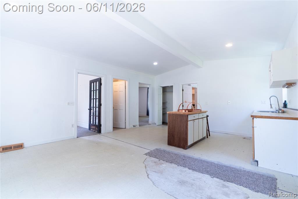 807 Baird Street, Holly, MI 48442 — Photo 4