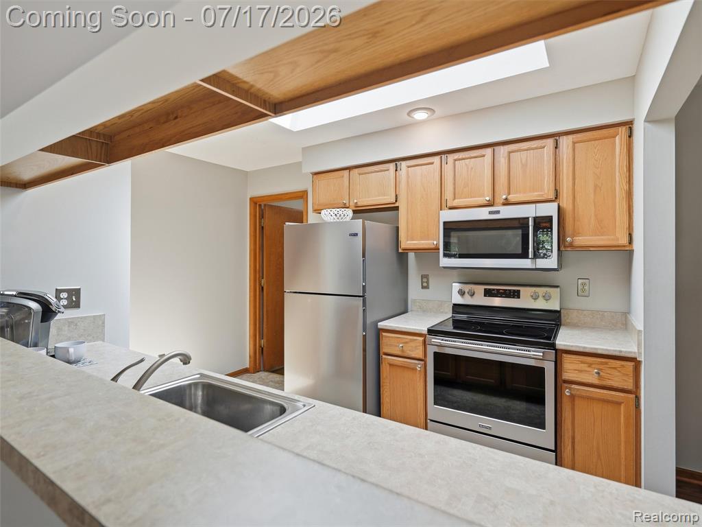49139 Conway Court, 25, Utica, MI 48315 — Photo 14