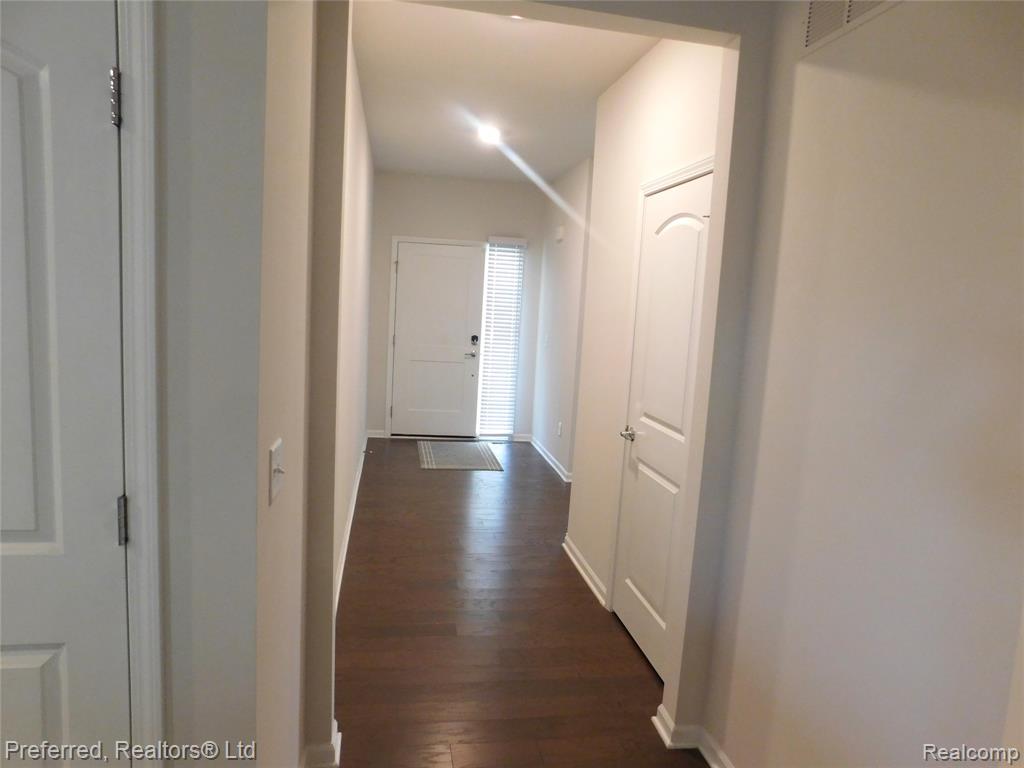 47653 Fowler Creek Drive, Canton, MI 48188 — Photo 16