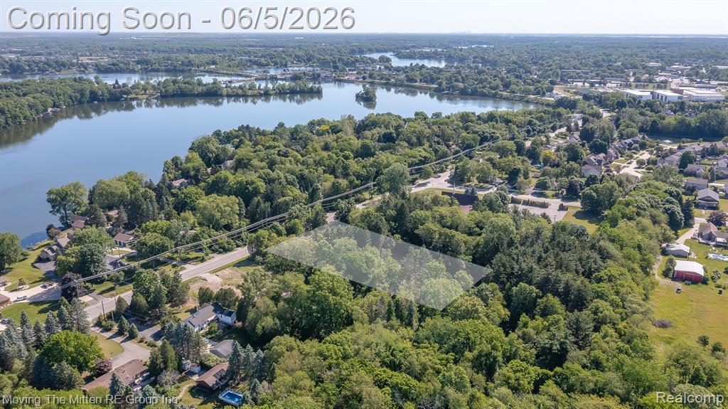 47593 W HURON RIVER DRIVE Drive, Van Buren, MI 48111 — Photo 5