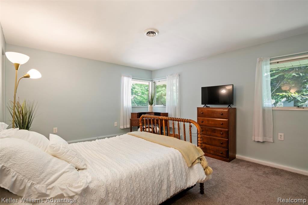 1802 Harvey Drive, Williamston, MI 48895 — Photo 27
