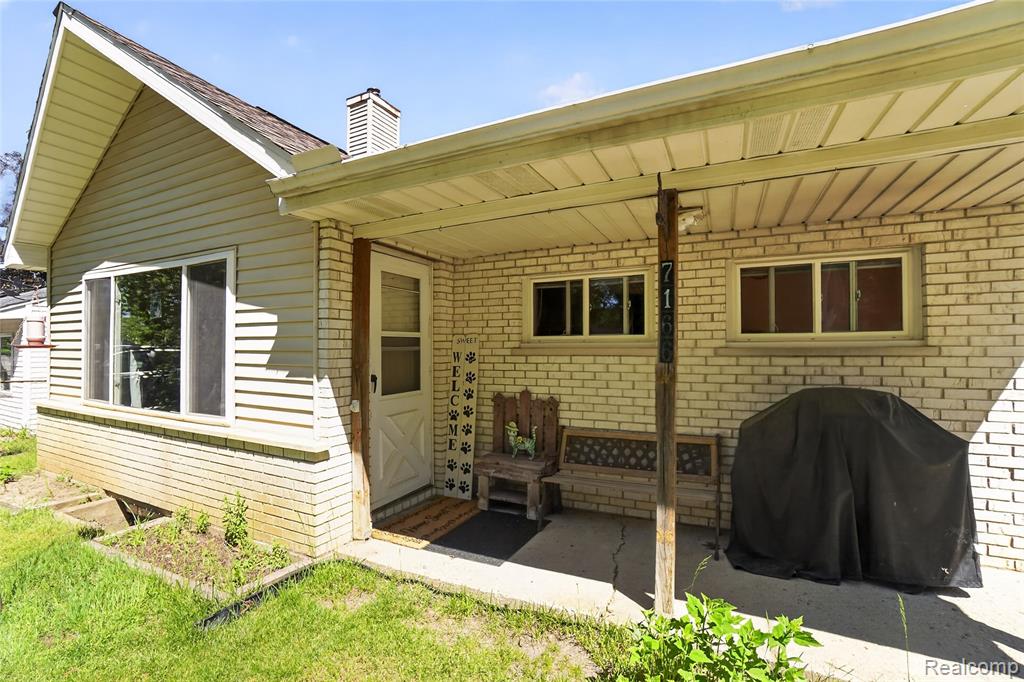 7166 Alpine Drive, Linden, MI 48451 — Photo 5