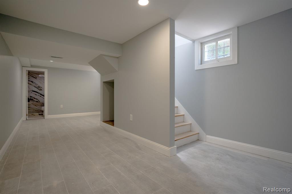 388 Lakewood Street, Detroit, MI 48215 — Photo 25